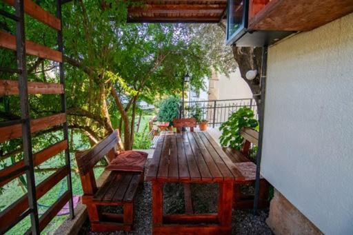 Apartments Savic Херцег-Нови Экстерьер фото