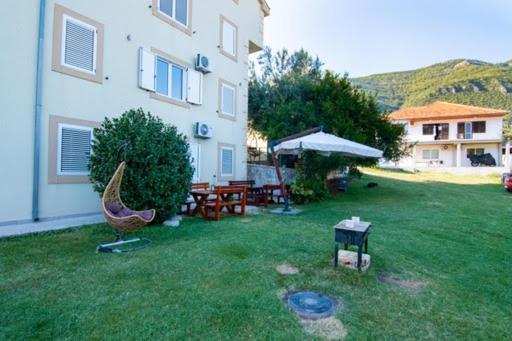 Apartments Savic Херцег-Нови Экстерьер фото
